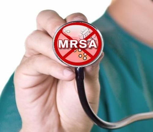 Healthcare workers have been urged by NIH and CDC to sanitize their stethoscope diaphragms between each and every patient yet compliance remains near zero.