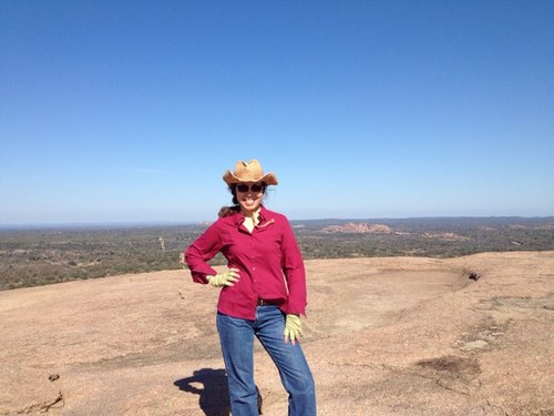 laura_in_sa's profile picture. 