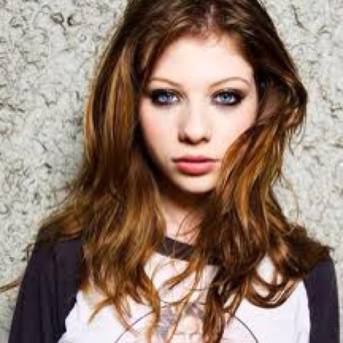 I was the key, now I am just Dawnie. I am @TheChosen1Buffy sister. I am part of the Scooby Gang. {RP}