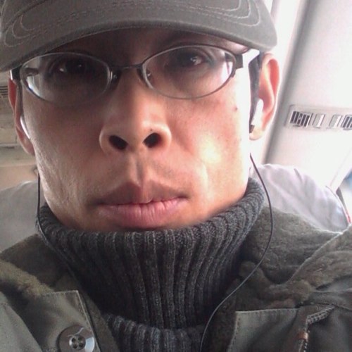 kang354132's profile picture. 