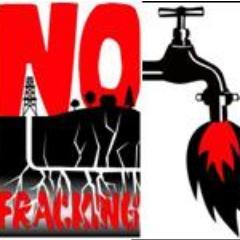 ¡El dinero no se bebe! Fracking NO! Stop Fracking! No a la fractura hidráulica!
