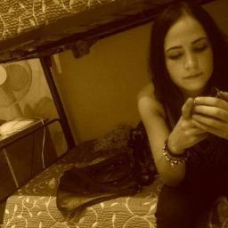 dezaragoza's profile picture. Intentando encontrar mi hueco en este mundo http://t.co/FmClm8WaRv