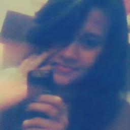 Sigam meu novo twitter @BrunnaPatrici , SIGO TODOS DE VOLTA :) *o*