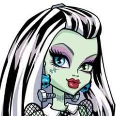 follow please monster high.; @MonsterHigh 
^^
