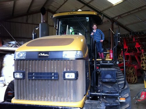 drewyfarr71's profile picture. 