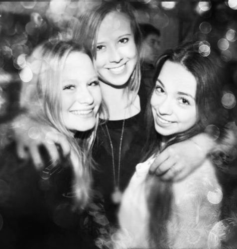 FABIENNEbr's profile picture. 