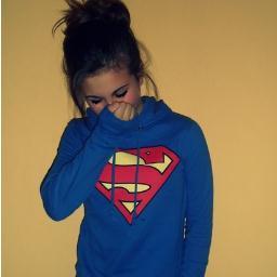 Hello Guys.
I'm Marie, 13 years, JUSTIN BIEBER! ♥