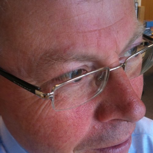 Alangeorge52's profile picture. 