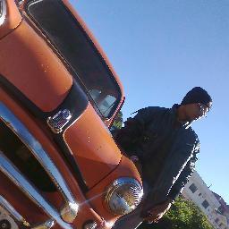 vinidola's profile picture. coollllllllllll