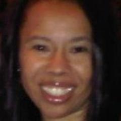 Host of The Sherri Simmons Show airing weekdays on Magic 102.7 Bermuda, Sherri is bringing facts, fairness and fun to Bermuda's airwaves!