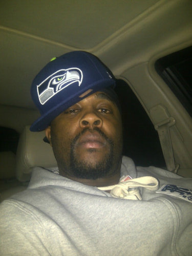 I'm jux da 1 u should hope ur gurl don't meet