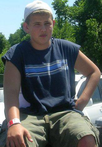Im 15 i play football for SHS and proud single but there is a girl she knows who she is #God #Family #Football #Single #Swag