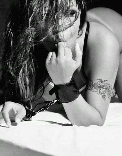 Life Stories in Ink.. #Rich&Rare.. Herringbone is #WhiteGold with a Ride or Die #CleopatraJones