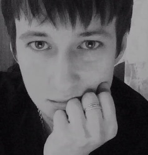 VSide47's profile picture. Чисты рукава,пусты карманы