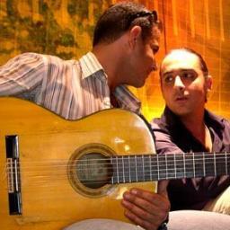 Despasito (Hermanos Antonio y Pipa) Visita nuestra pagina web. En ella próximamente presentaremos lo nuevo de Despasito, y gratis!