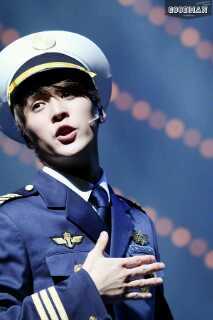 DongwoonBotth ผมคือดงอุนบอท โอเคนะ?