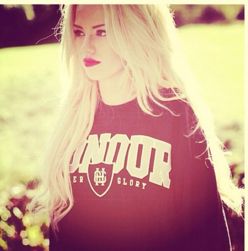17, model, dancer, instagram: laylabrownxx 