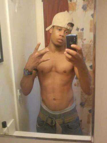 iamLennoxCarter's profile picture. 