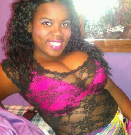RoshellLANEA TAKEN3 Follow Me Or My Boss Bitch @averagee_bitch