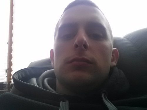 xRek0iL's profile picture. 