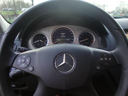 60Sjef's profile picture. Autochtone pensionado. Altijd hard gewerkt en belasting betaald, dus rechts. Allergisch voor extreem bruinlinks schorem, gelukzoekers en handophouders 🇳🇱