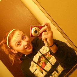 I LOVE ONE DIRECTION!!! Louis, Liam, Niall, Harry, and Zayn. They are just plain amazing!! im funny and im 15....FOLLOW ME!!