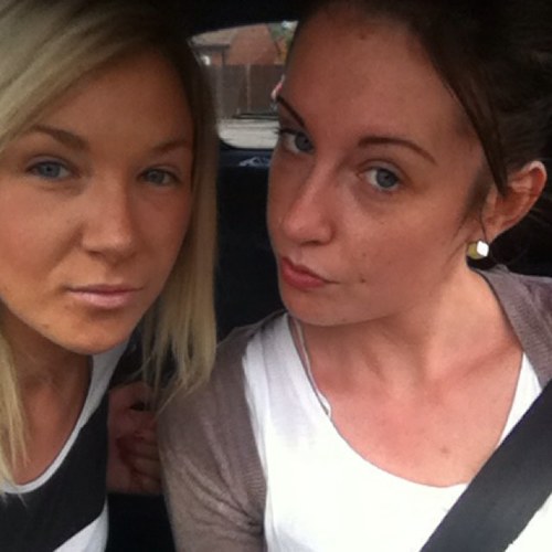 AimeeAlexia67's profile picture. i collect louboutins and hi-tops!!