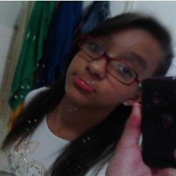 Amo o One direction Principalmenteo Harry Stylie qwem num gosta o 1D q mora okk? pk aki so a One Direction e nada maaaisssss.......U.u.u.u.  é noíss