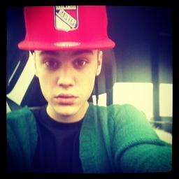 @justinbieber l lovee