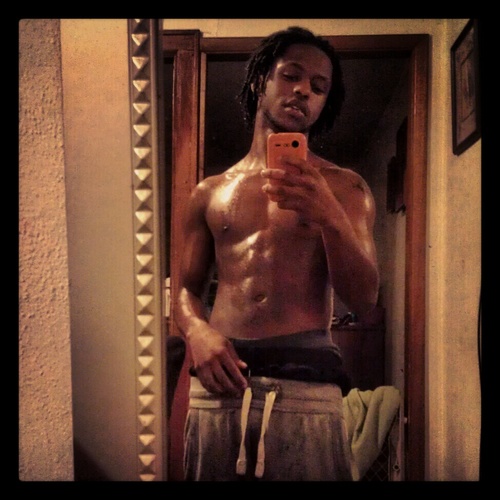#TEAM_FollowBack , #TaylorGang , #TAKEN, #Team_Faithful, #Team_FYL , #YOLO !! #Team_ManDime #Gemini, #TeamDreadHead