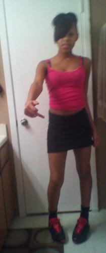 Stayy too myselff , fuck deesse stupidd hoess Fmot : carlaprettypaid ifollow bacqkk !!!!