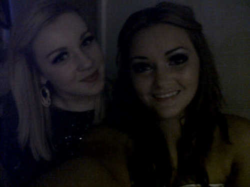 emyMary95's profile picture. 