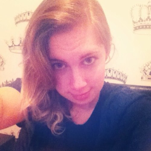 rebecca/rebe. seventeen. jessiej. Instagram: rebeccabry_ox
