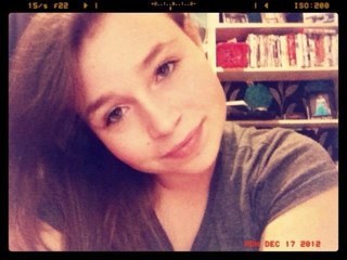 Love One direction !! 3 Love to dance and my Team Wenders couldnt live without you guys ! Also gotta love eating and sleeping 3