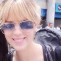 Twitter dedicado aos Rebeldes!  Não importa a Distância, o meu Amor por vcs cresce a cada dia mais! ♥♥ http://t.co/7sNHWCIv
Since: 24/07/12♥