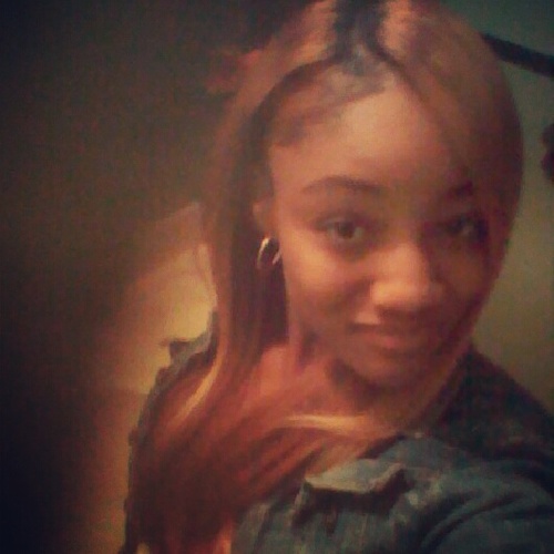 I don't set out to be different, I set out to be ME, and I guess that's what makes me different #ItsDat | My life ain't no secret. ♥