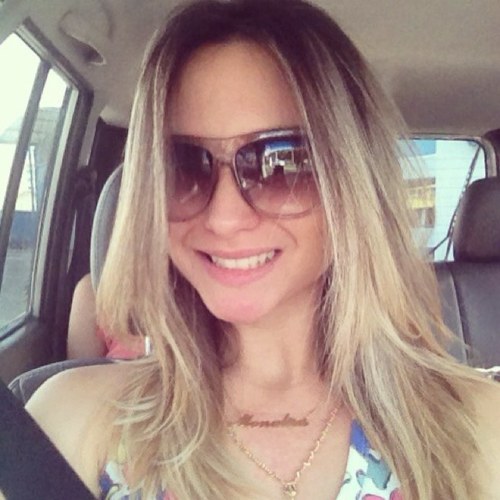 Apaixonada pela família e a Odontologia! BBM 2274ABF1