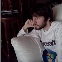 PradoJoaquin's profile picture. El ordenador nació para resolver problemas que antes no existían.
Bill Gates - cofundador de Microsoft