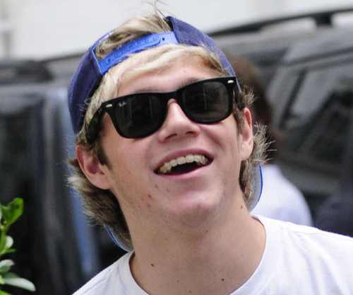 Zaleha_beaPayne's profile picture. I LOVE ONE DIRECTION!!!!