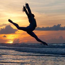 ilivedancelife's profile picture. 