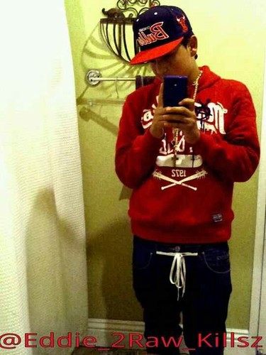 @blondiebabee7 is tha bestest friend c:3