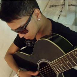 composiçoes para grupos de pagode,
e bandas de rock alternada para publico tenns!!!!