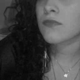 kikii89's profile picture. Designer, pescetarian, coffee addict.
I like tv shows, folk music & Reddit.