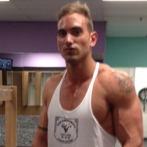 xriztoz's profile picture. 