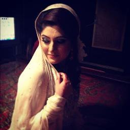 #Bengali #Muslim.. I'm Single, and I can be flirty ;) And I'm alot of fun to hang out with :D