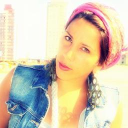 lula715's profile picture. perceptiva  cuando vos fuistes yo fui y vine un poco de loca  y de poeta no creo haberlo visto todo de algo  quiza me sorprenda amante de una misma