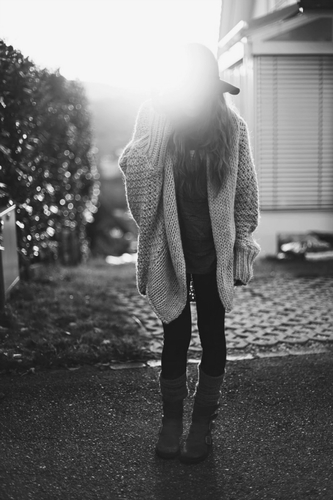 A kuwaity girl who like to advise people in love, share your problem here and I'm ready to share my advise/opinion!
