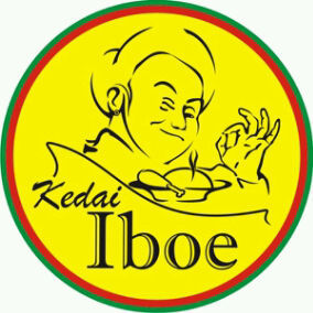 Wedhang bajigur, ayam bakar, ayam geprek, bebek, dll.. Ready :)  Jl. Gamelan No.8 #jogja (Plengkung wijilan keselatan kira² 500m). Buka Pkl 11.00-23.00 Wib.