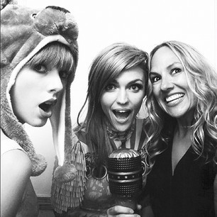 This account is 131313% actually verified swifties:-) and were proud of it♡