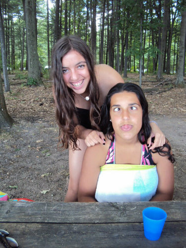 anasunforever's profile picture. Madly in love with 1 Irish and 4 British boys. A bit crazy, fun.. Some sadness but keeps the smile :) LOVE One Direction..♡ True Directionner. :)